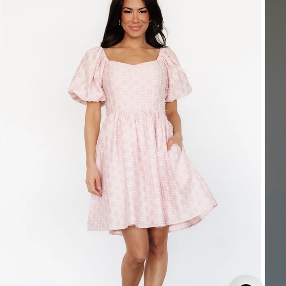 Baltic Born Dresses & Skirts - Baltic Born Pink Puff Sleeve Dress